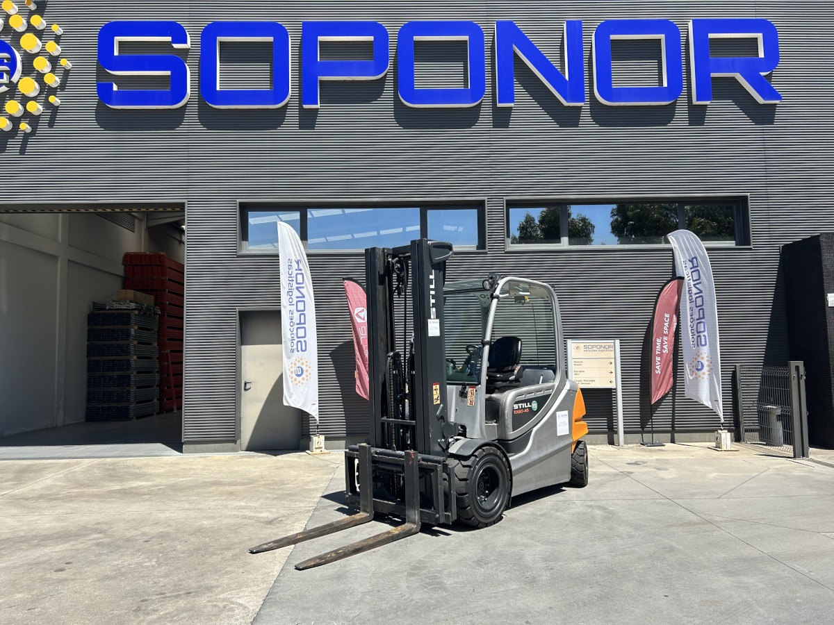 Soponor - Estantes, Racks, Empilhadores 21 Empilhador Still RX60 45 editada